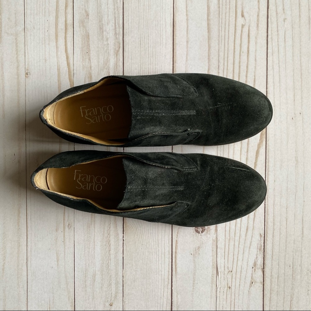 Women’s Franco Sarto Black Suede Loafers Size 8.5
